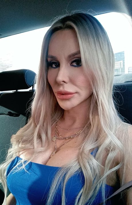 Marissa Minx étoile de l'art img