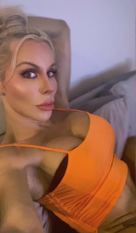 Marissa Minx modèle hd photos