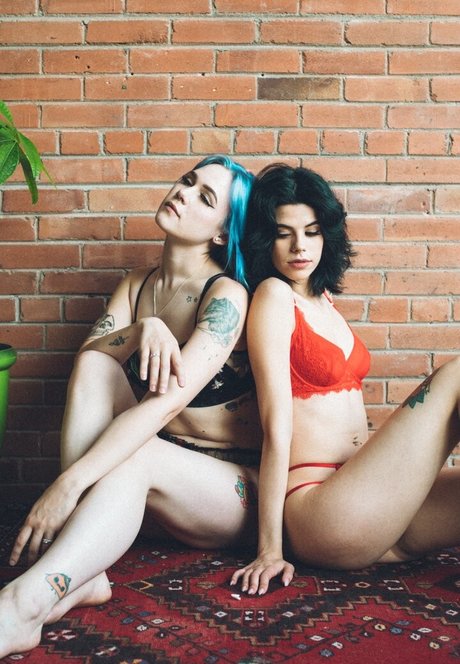 Rosemoontv étoile hd des photos