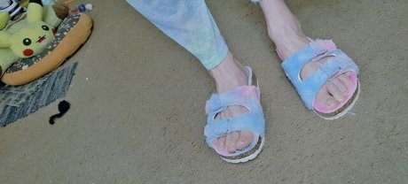 Monimusume actrice artistique des photos