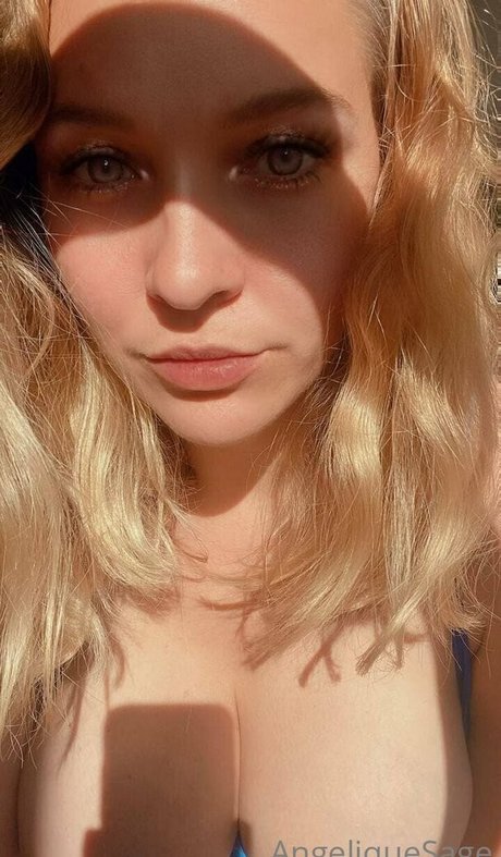 angeliquesage modèle xxx images