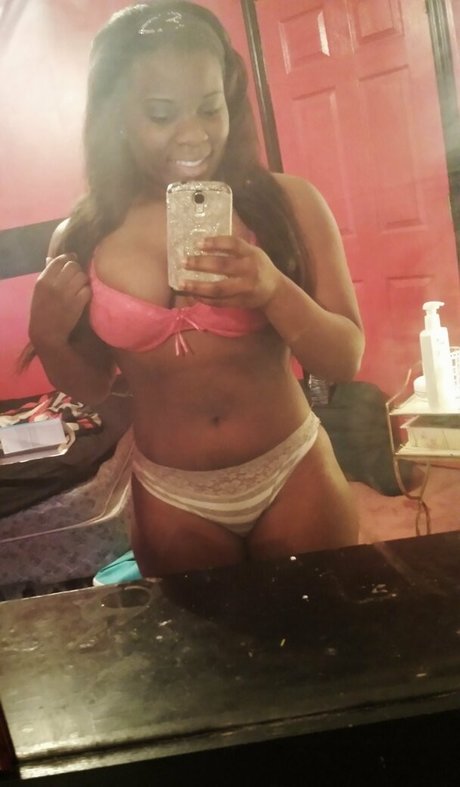 ebonyashley_ actrice nue photo