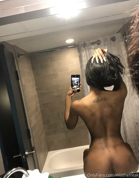 noël nu onlyfans nu en haute qualité photo