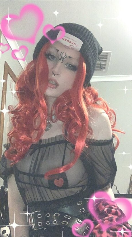 pillowjuice actrice de nus des photos