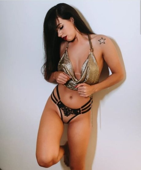 Daianablue sexe de star du porno image