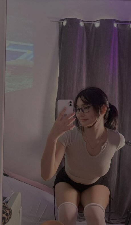 ivyyvon star pornographique archive