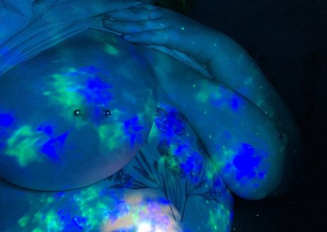 cherry cherub actrice artistique galeries