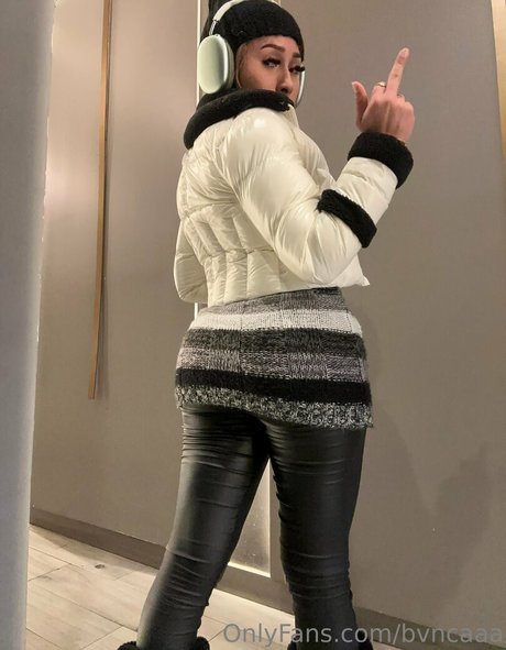 bvncaaa actrice de sexe photos