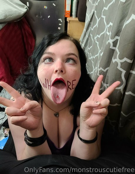 monstrouscutiefree actrice de sexe collection