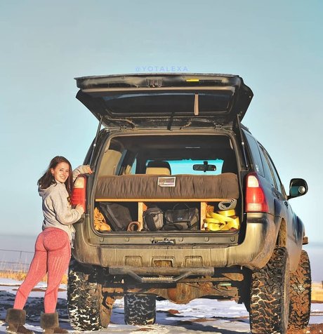 Yotalex IG sexe star du porno photos