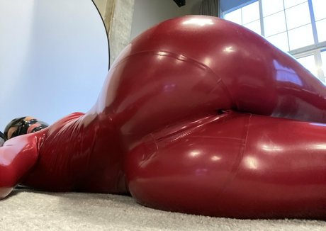 Ravyn Alexa nus star du porno galerie