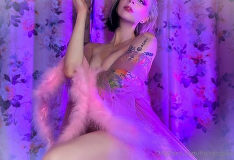 Flickerspark actrice parfaite photos