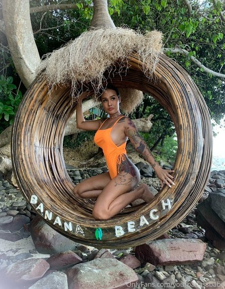 yourbadassbabe modèle gratuit photo