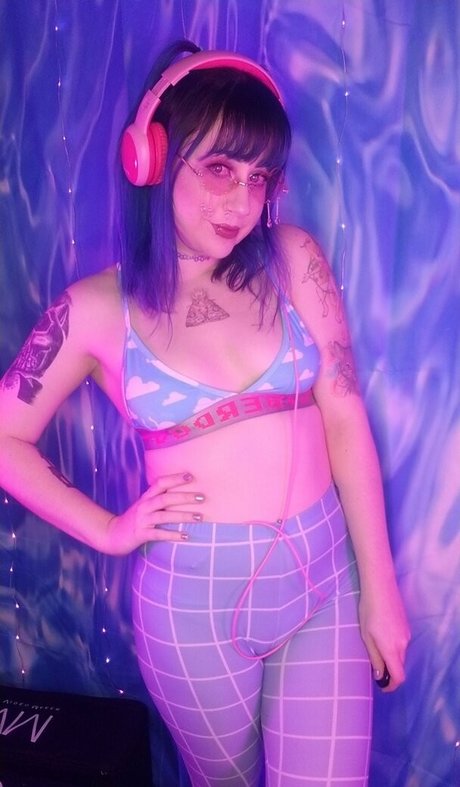 shodanfree actrice libre des photos