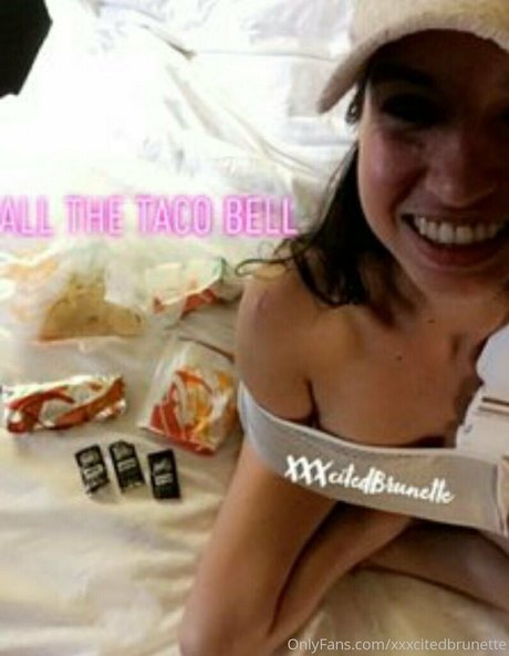 xxxsmilingcici modèle gratuit galerie