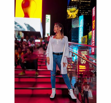 Dale08gc modèle sympa photo