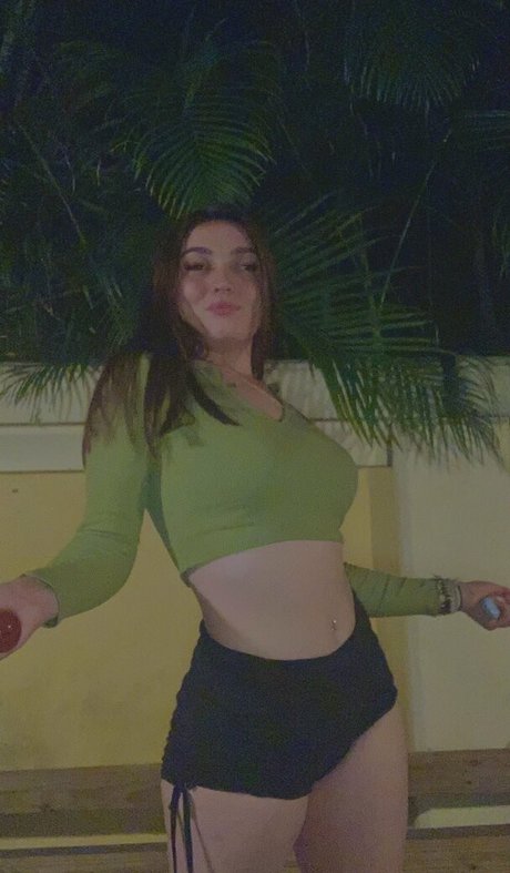 Hotwifechar mannequin des photos