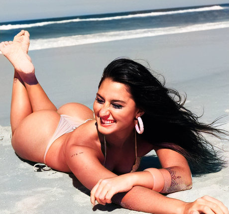 Talia Pissiali sexe star images