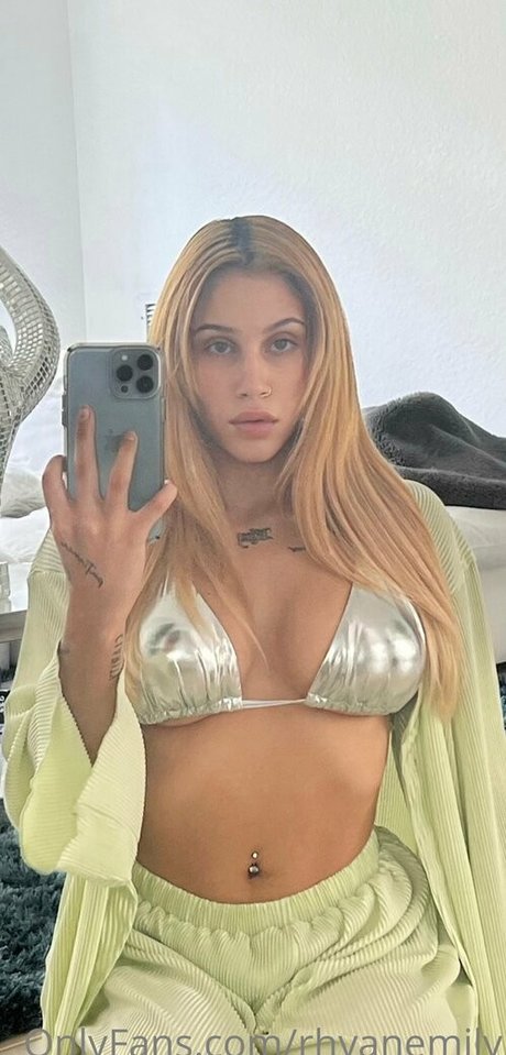 emilyywild étoile de haute qualité img