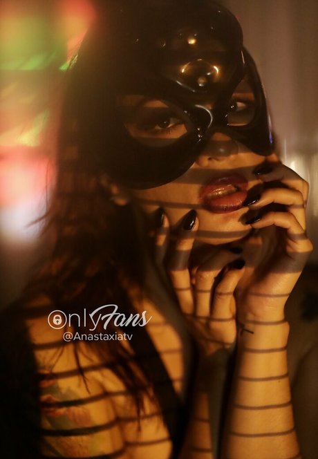 anastaxialynnofficial art modèle galerie