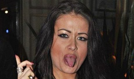 milf aux cheveux noirs onlyfans nus parfaits photo