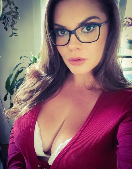 sweetheat 69 actrice artistique image