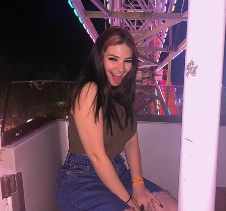 Sarah Lynne Marie modèle de sexe photos