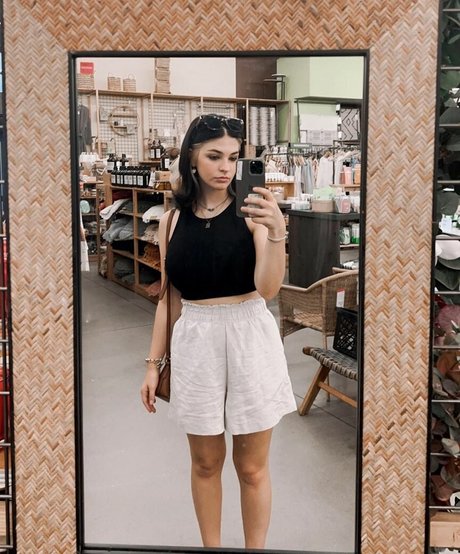 Sarah Lynne Marie nus star du porno img