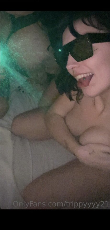 trippyyyy21 star du porno chaud des photos