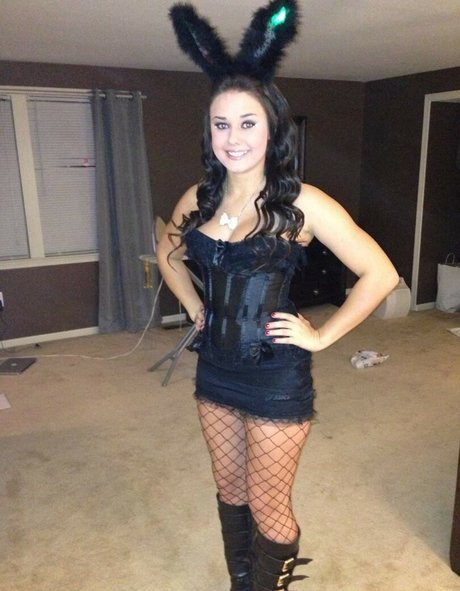 mamelons gonflés onlyfans pornographique photos