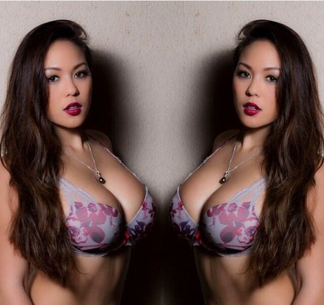 Meleana Fernandez star du porno chaude img