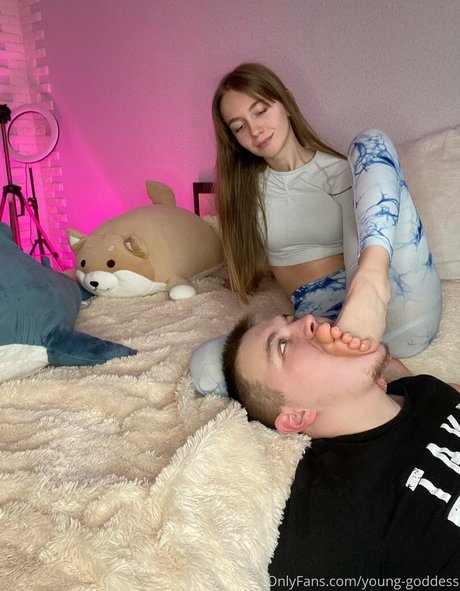 lesbiennes strapon onlyfans assez pornographique img