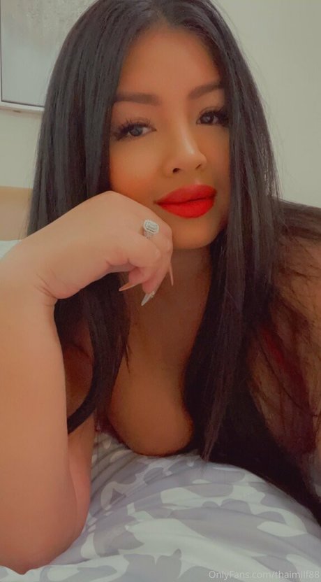 fans de grosses femmes aux gros seins uniquement art érotique images