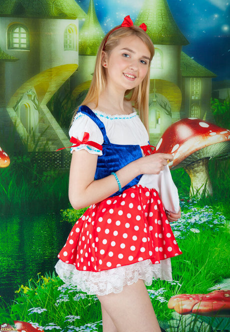 Nimfa star du porno belle des photos