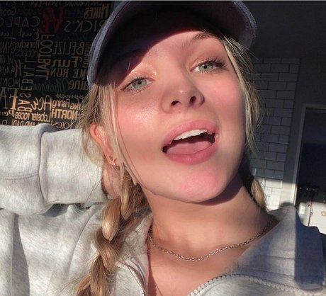 Isabella DuCharme belle étoile des photos