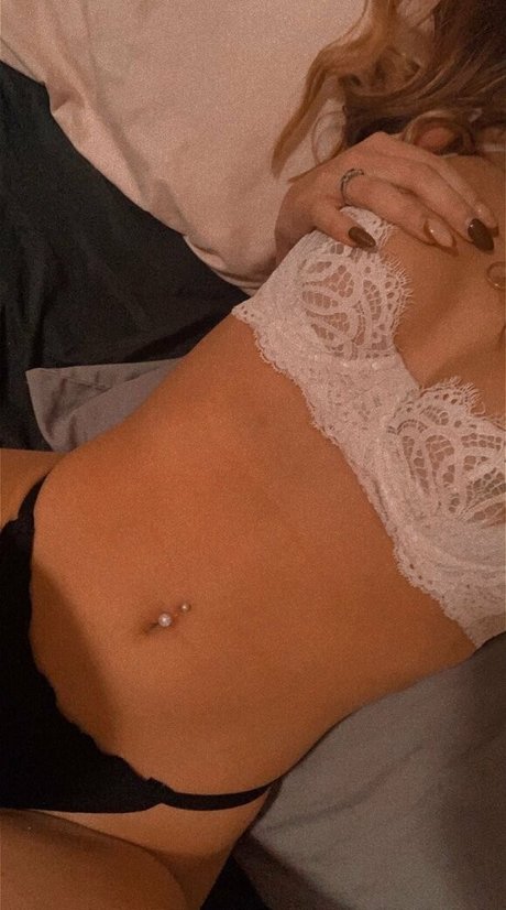 kenna1124 modèle sexy photo