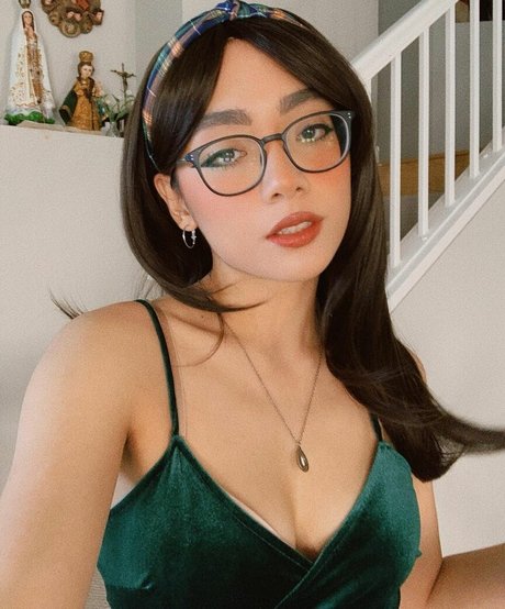 honeebelle modèles nus galerie