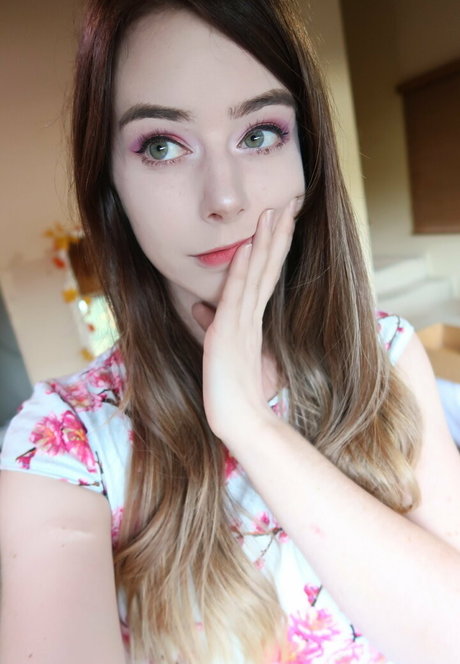 trio sous la douche onlyfans pornographique hd img