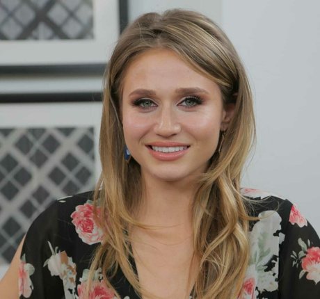 Rita Volk star pornographique galeries