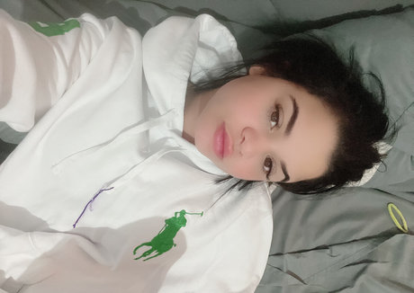 Maryuofficial joli modèle galeries