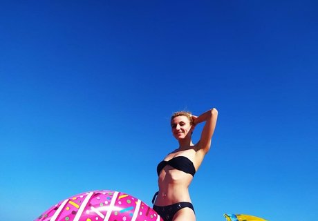 helenadolphin nus étoiles images