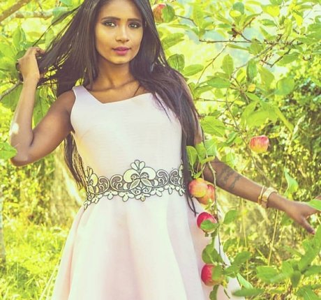 Resha Antony star du porno chaude archive