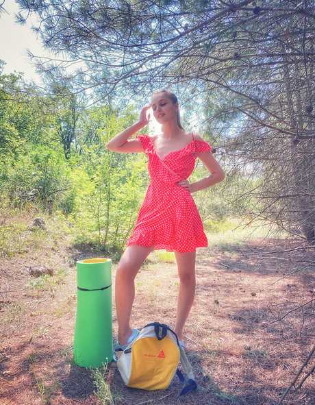 Elle Tan star du porno exclusive galeries