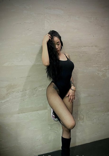 laberrysan jolie actrice photo