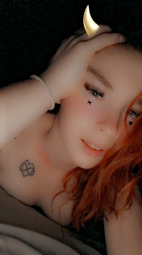 miniloupxxx modèle adulte photo