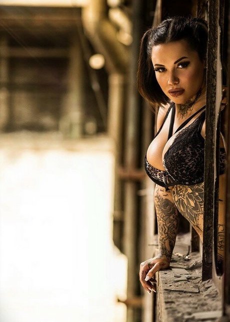 fans sociaux uniquement nus des photos