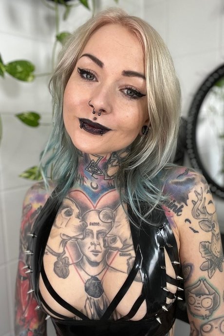 KristyVonKashyyyk star du porno belle image