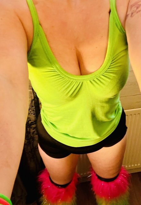 chatte ado onlyfans nu sympa archive