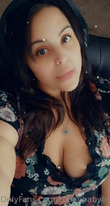 cubanbabybella étoile parfaite galerie