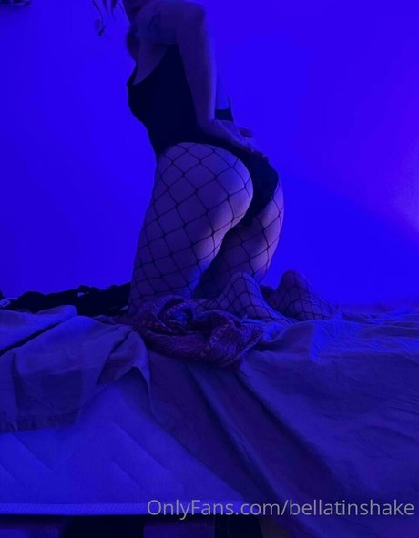 bellatinshake modèle chaud archive